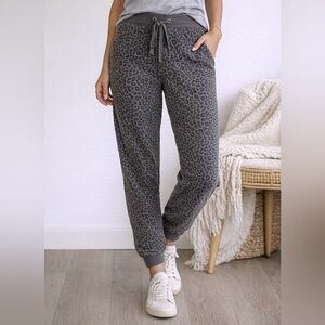 J.Crew Leopard Print Jogger Sweatpants Gray Lounge Pants Size Small